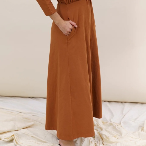 Mien Studios Sedona Dolman Sleeve Jumpsuit in Saddle Brown - Picture 3 of 8